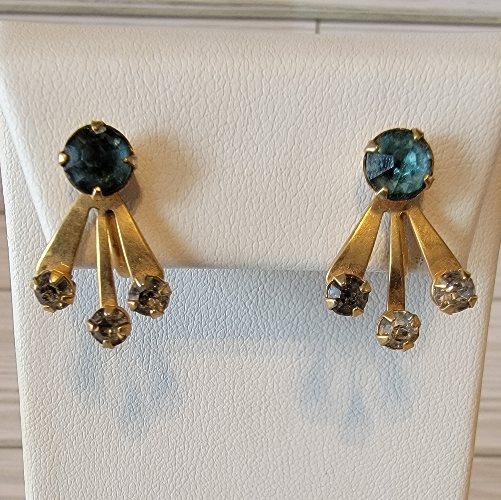Vintage Bugbee & Niles B.N. Blue Rhinestone Gold Tone Screw Back Earrings